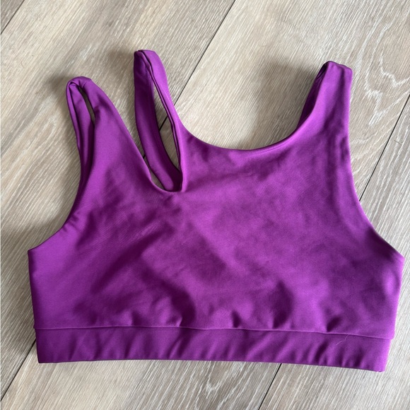 Becco Other - Becco Cut Out on Strap Vibrant Purple Sports Bra